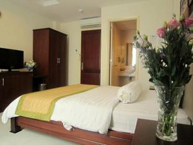 Quy Hung Hotel Central Ho Chi Minh City Exterior photo